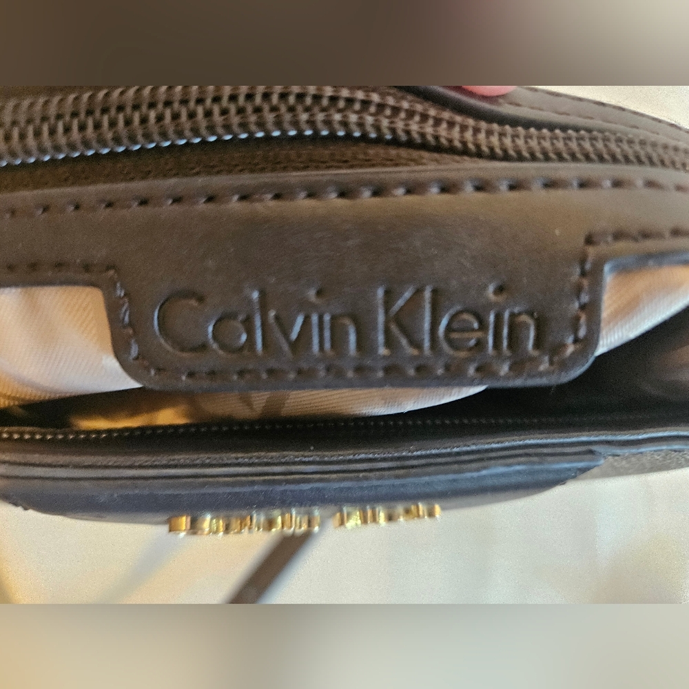 Calvin Klein Signature Logo Crossbody Bag Brown Tan Monogram Adjustable Strap - Picture 5 of 9